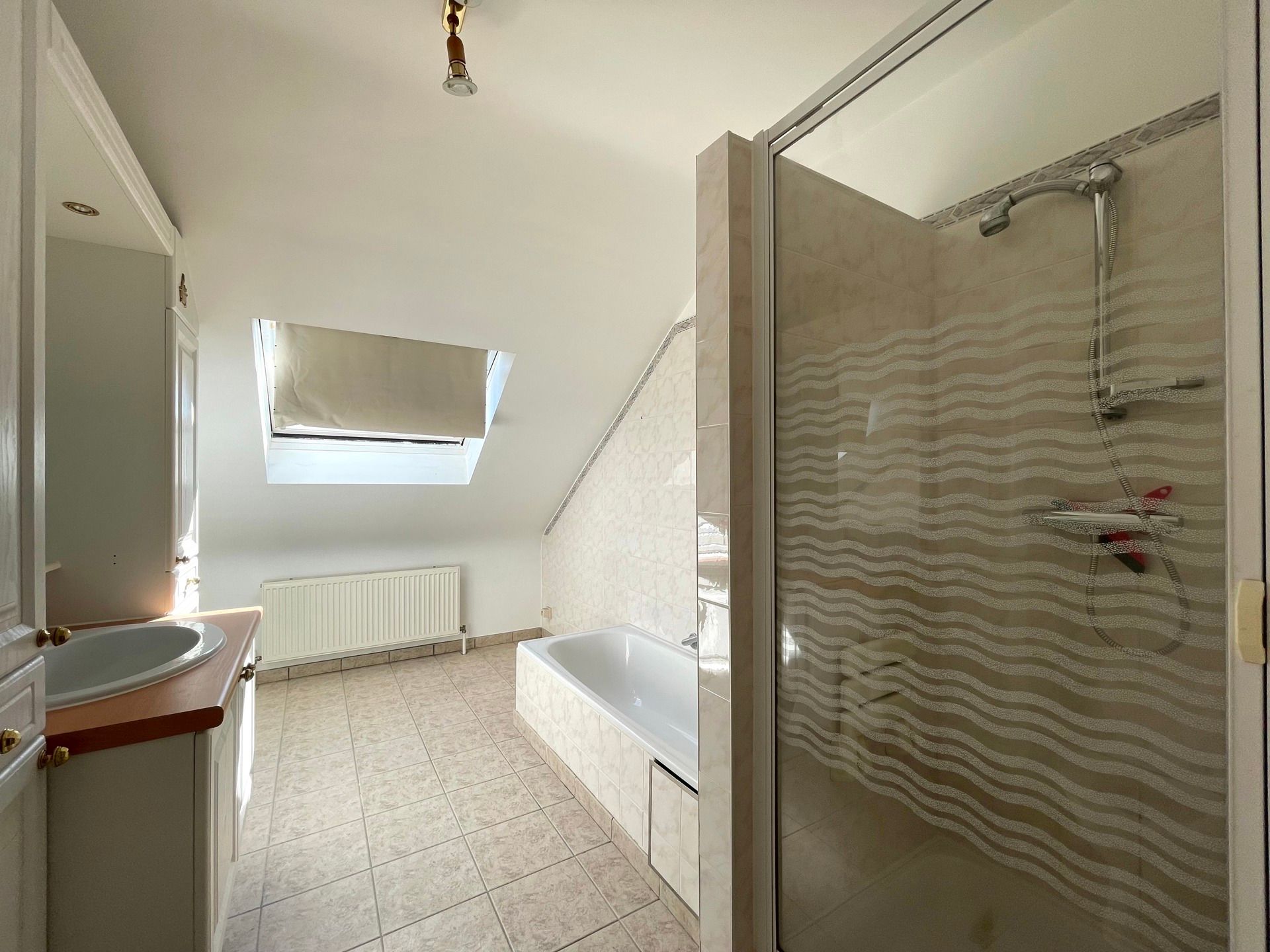 Duplex-appartement met drie slaapkamers en garage foto 10
