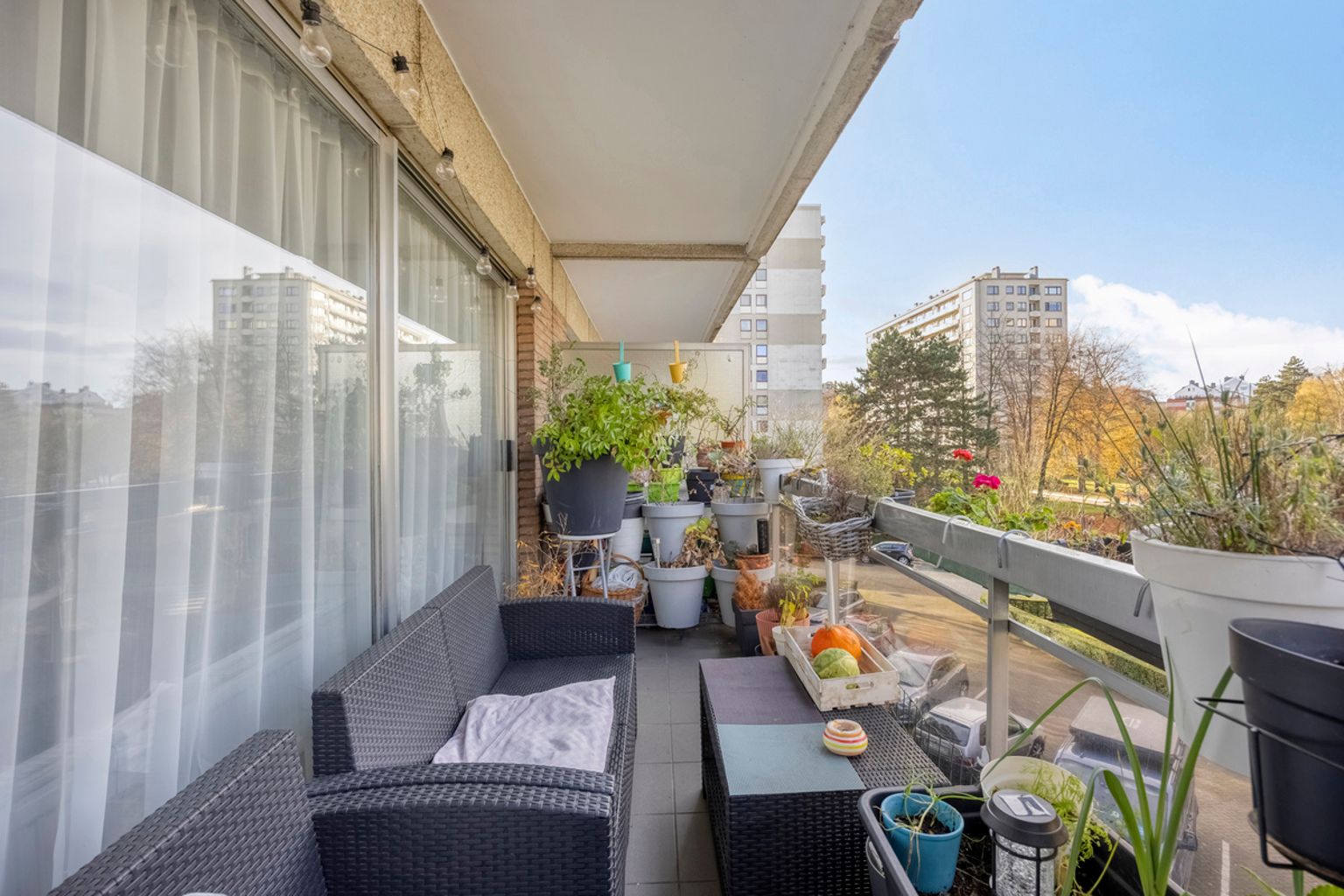 Instapklaar appartement van 103 m² met terras foto 14