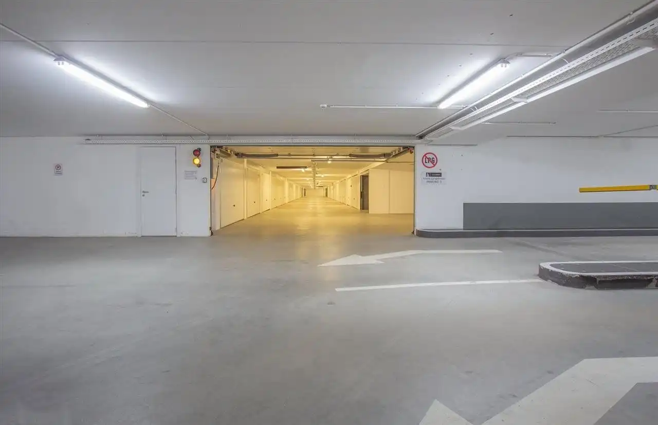 Garage te koop Dienstweg Havengeul 12+/1009 - 8620 Nieuwpoort