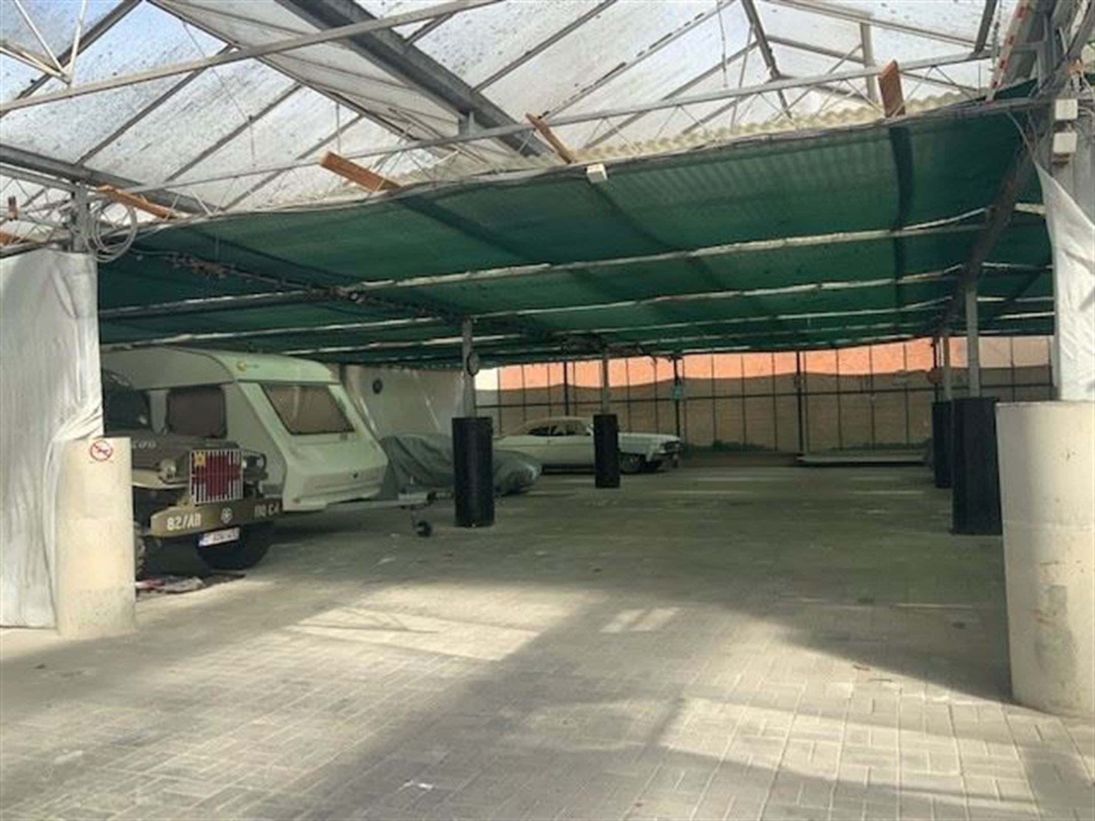 Autostaanplaats foto 2