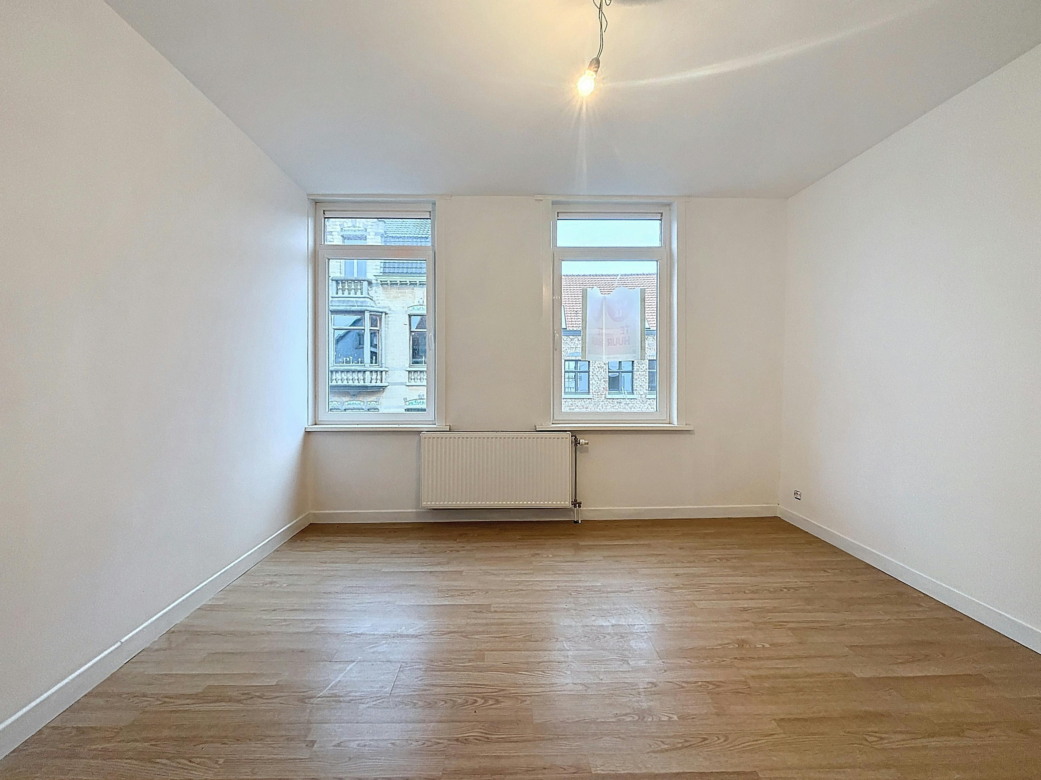 Huis met 3 slaapkamers te koop in Menen!  foto 5