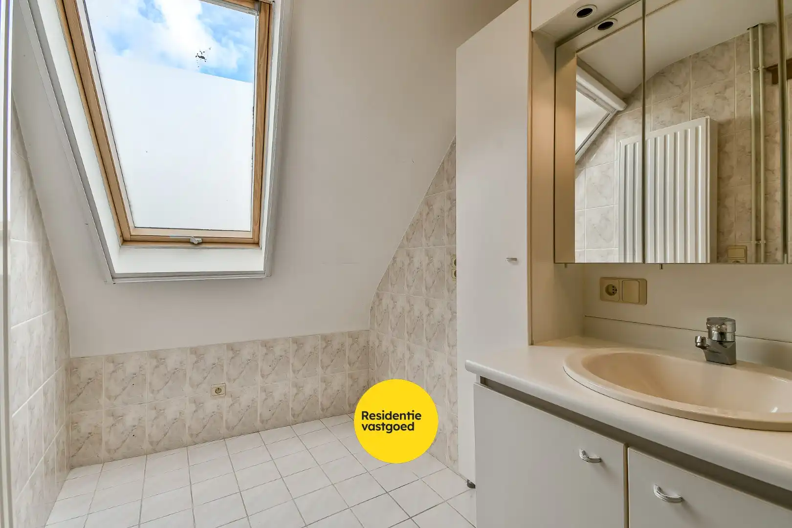 Lichtrijk appartement met 1 slaapkamer op de tweede étage te Westkerke foto 9