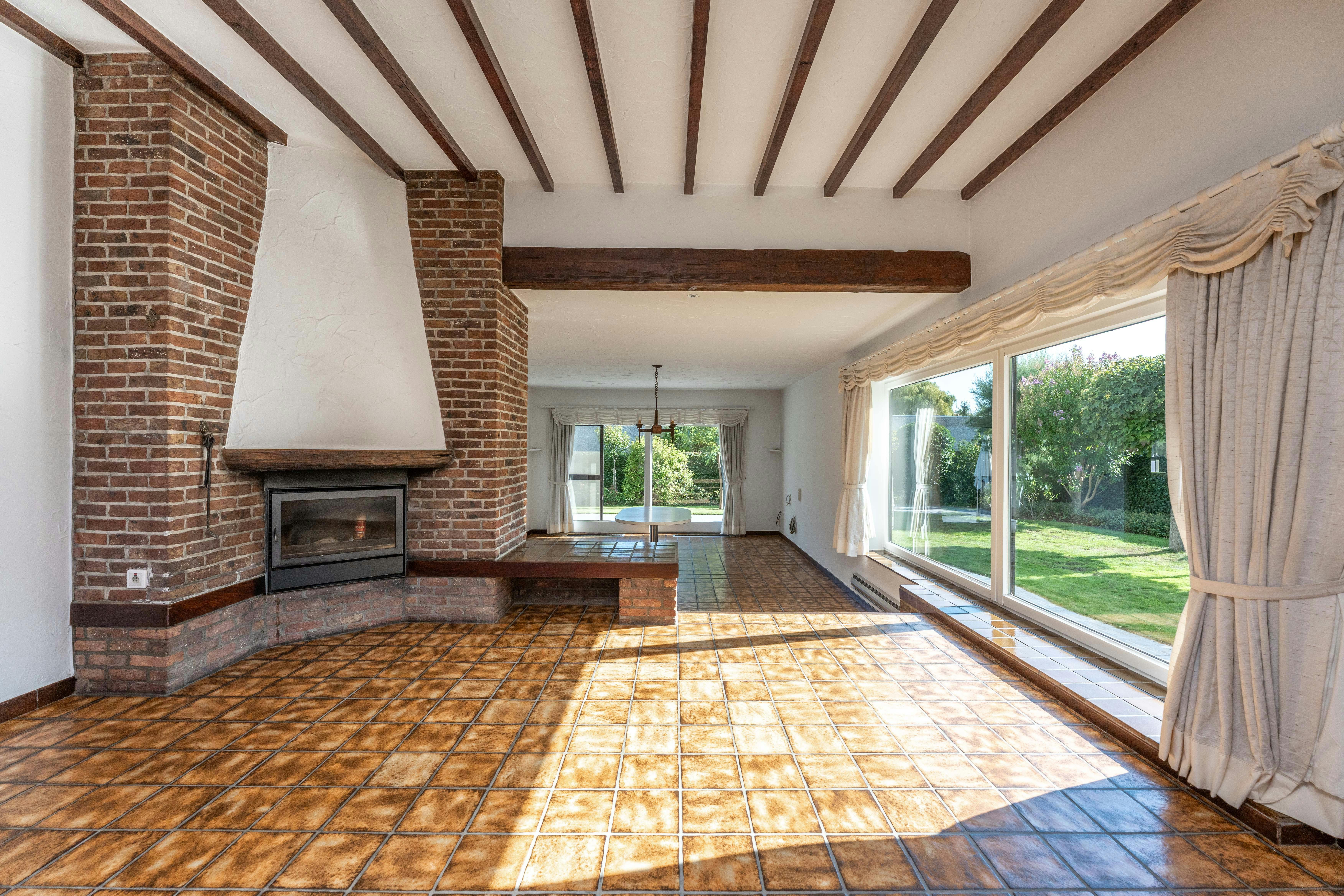 Vrijstaande villa met potentieel in Merellaan te Kortrijk foto 10