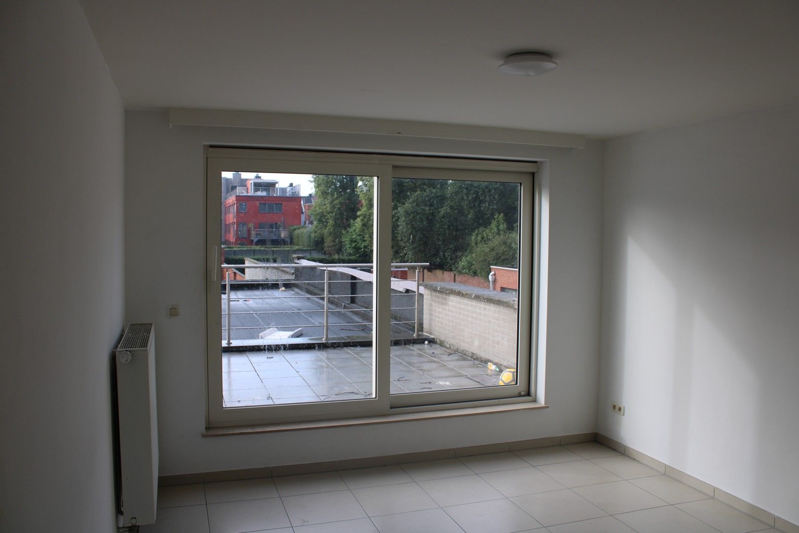 2-slaapkamerappartement in centrum Leopoldsburg te huur. foto 4