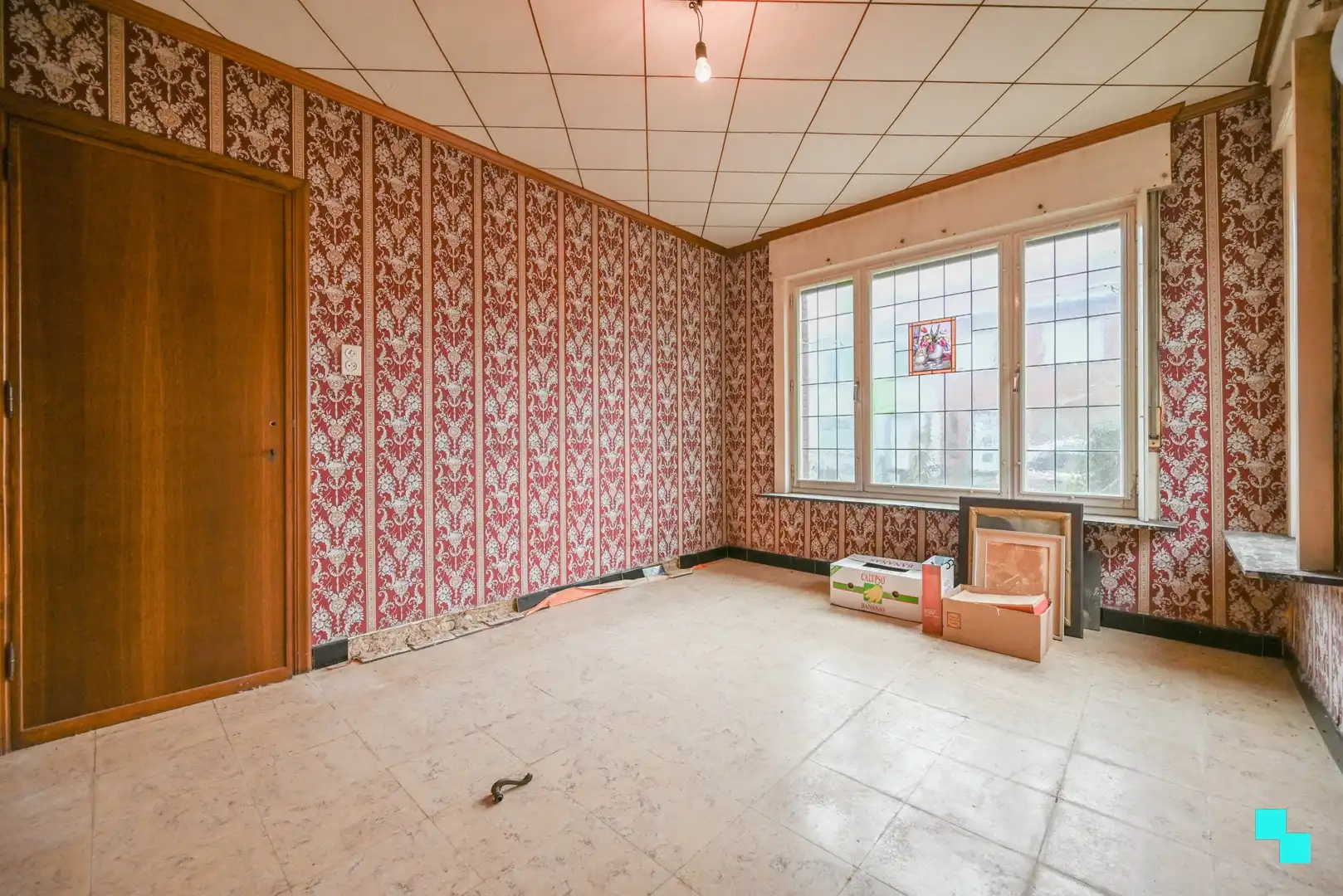 Compleet te renoveren eengezinswoning met landelijke zichten en sterke bereikbaarheid te Izegem foto 6