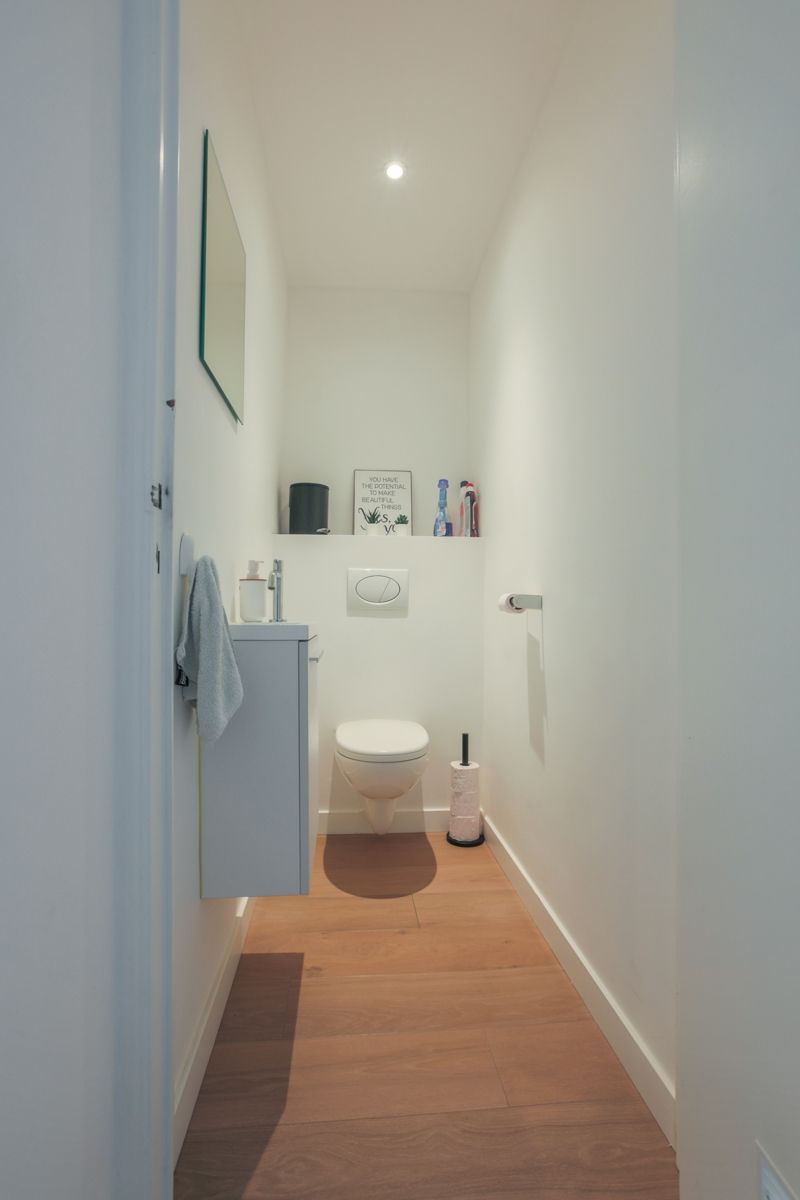 instapklaar, centraal gelegen 2- slaapkamer appartement met terrasje en kelder. Energielabel B, Elektr. goedgekeurd... foto 12