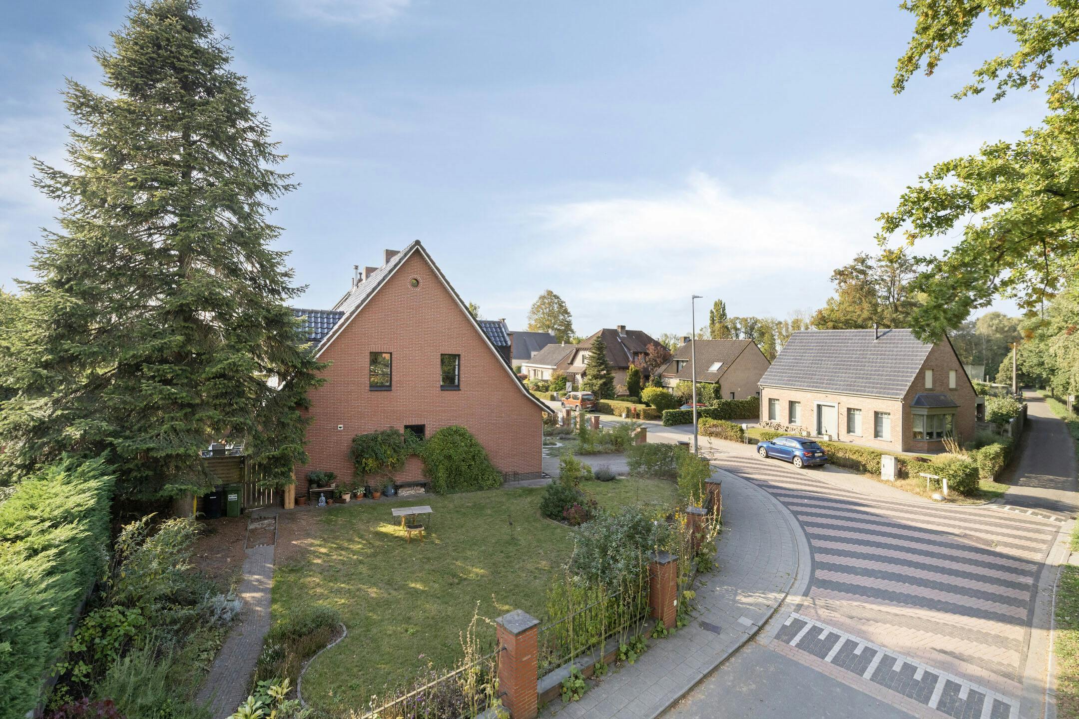 Gerenoveerde halfopen bebouwing te koop te Essen-Horendonk! foto 28