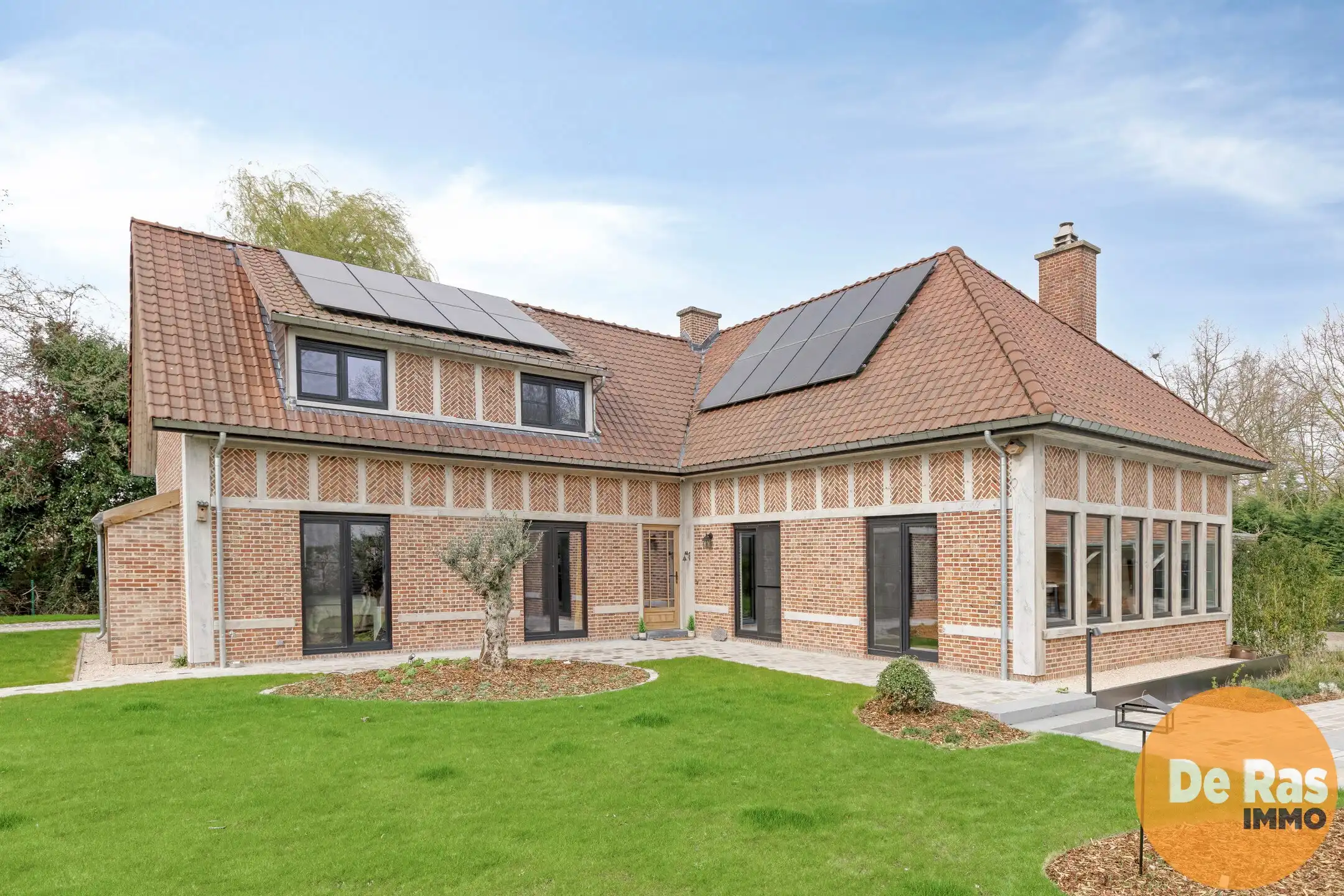 LEDE - Exclusief gerenoveerd landhuis op een unieke ligging foto 4