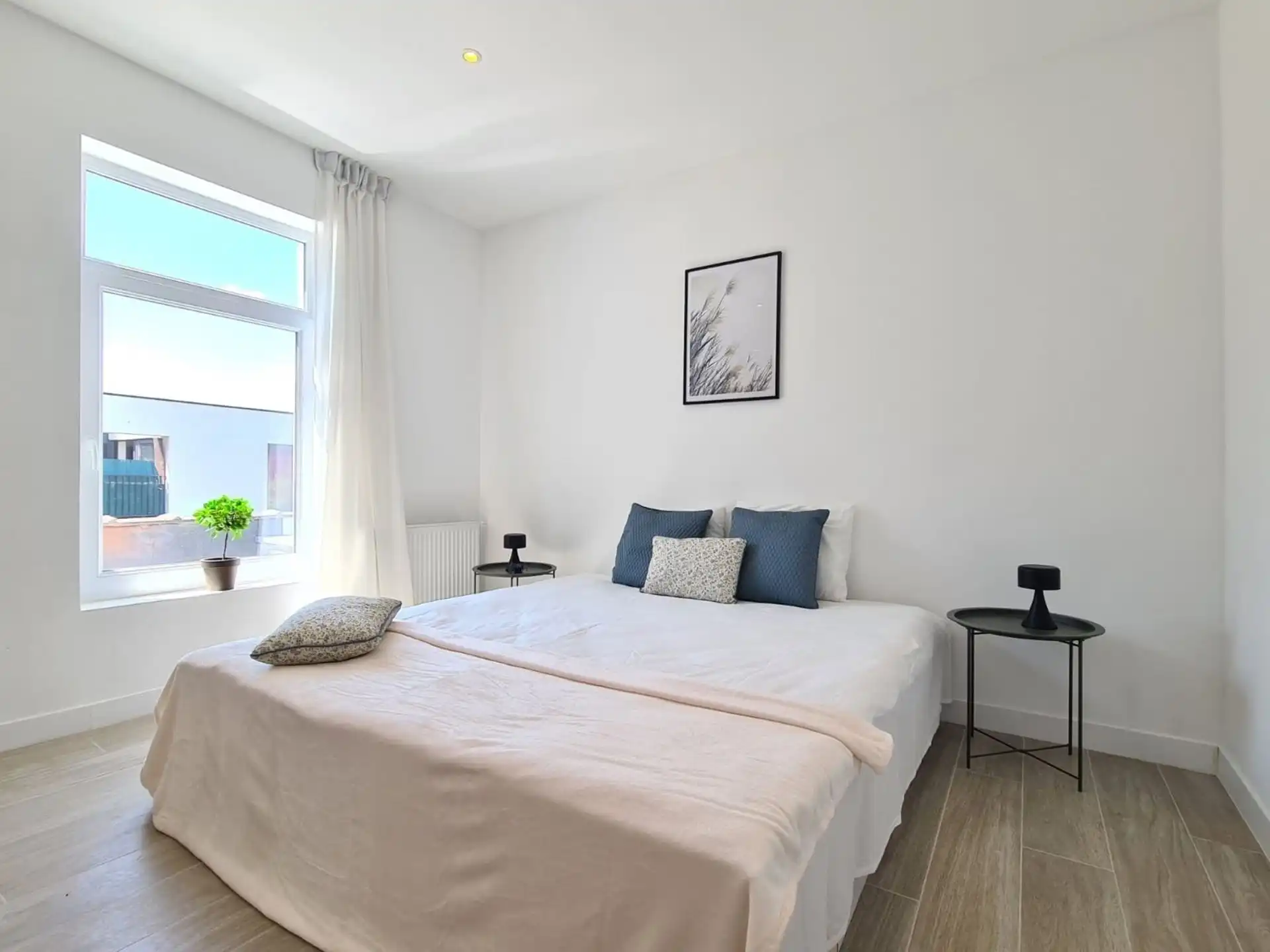 Topgelegen appartement met 3 slaapkamers en 2 badkamers  foto 12