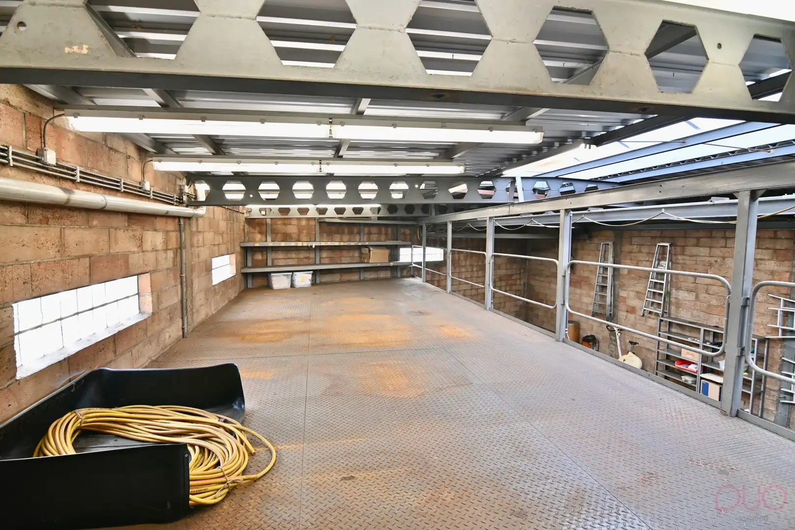 Kwalitatieve woning met multifunctionele loods in het centrum van Heers – ideaal voor zelfstandigen foto 32