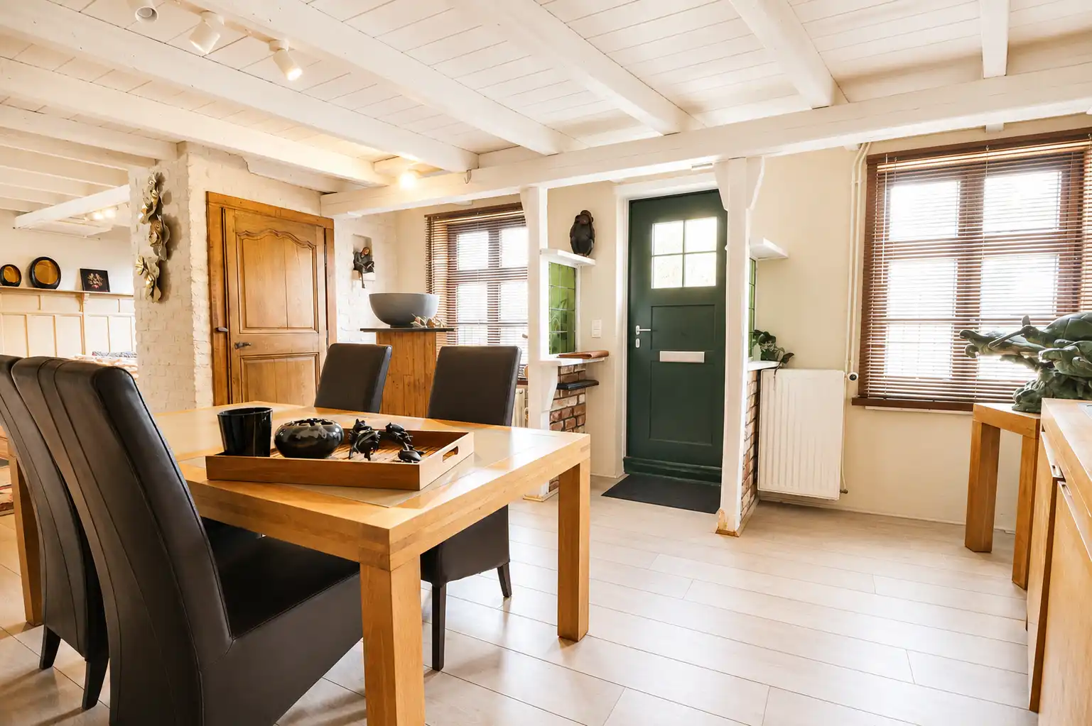 Uitzonderlijke woning met tuin, vlak aan het kerkpleintje van het charmante Nieuwmunster. foto 4
