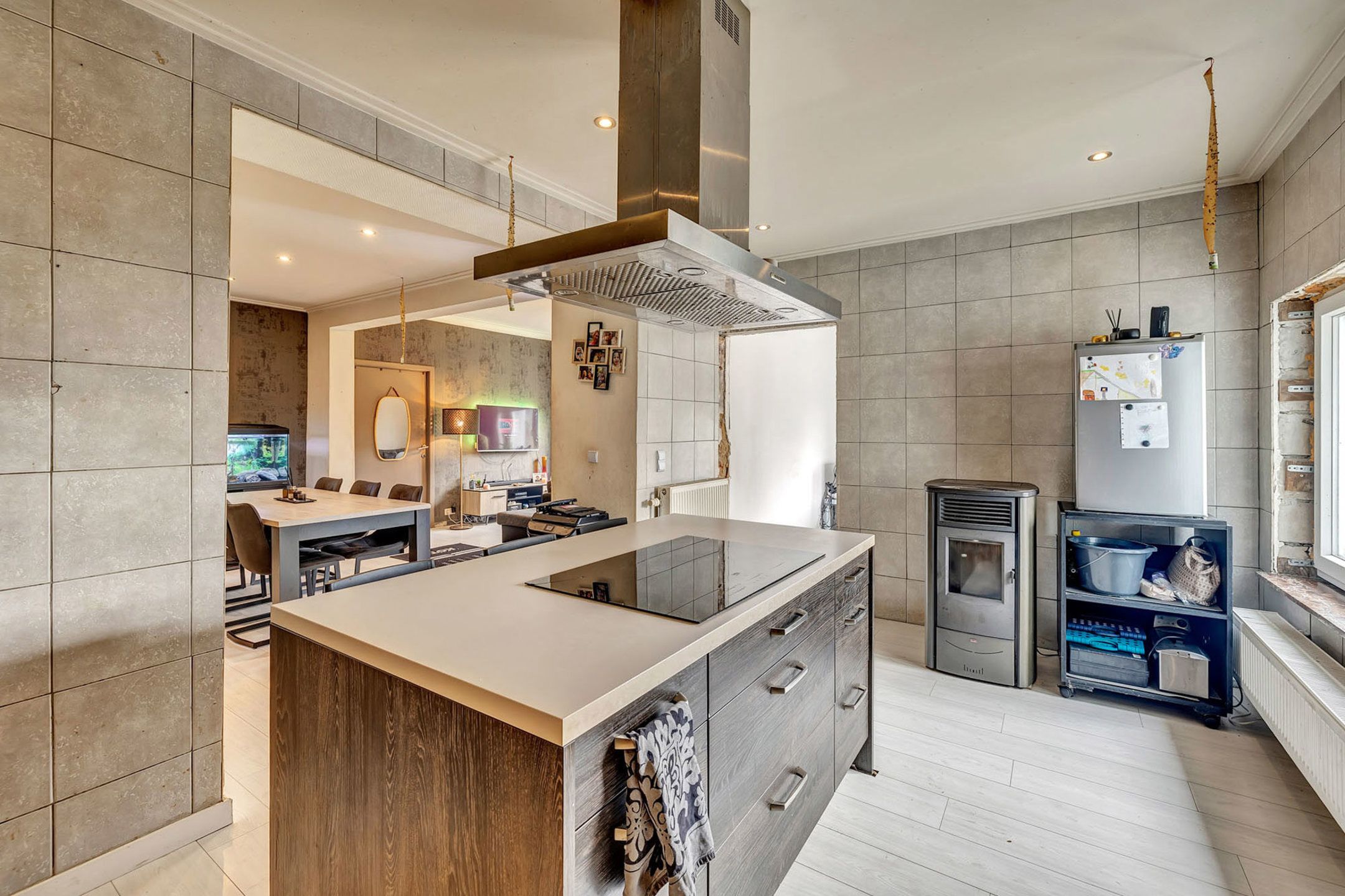 Uniek gelegen woning met ruime tuin foto 10