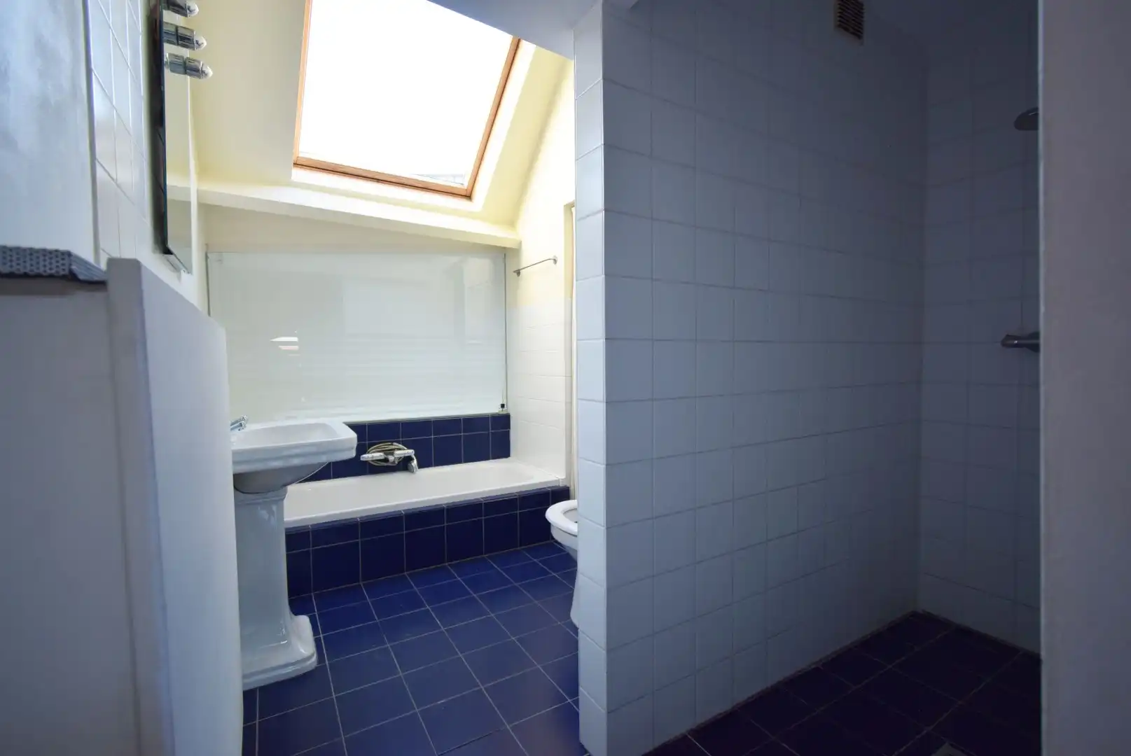 UNIEK TRIPLEXAPPARTEMENT MET TERRAS  foto 6