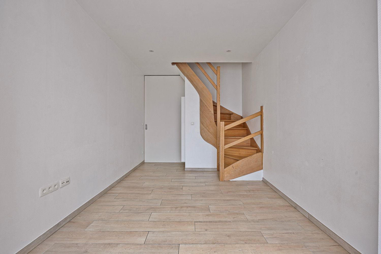 TOFFE WONING MET KOER, CENTRUM DIEST! foto 6