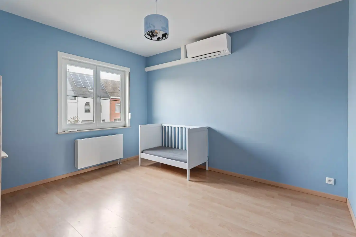 INSTAPKLARE WONING MET 3 SLK, TUIN EN GARAGE! foto 11