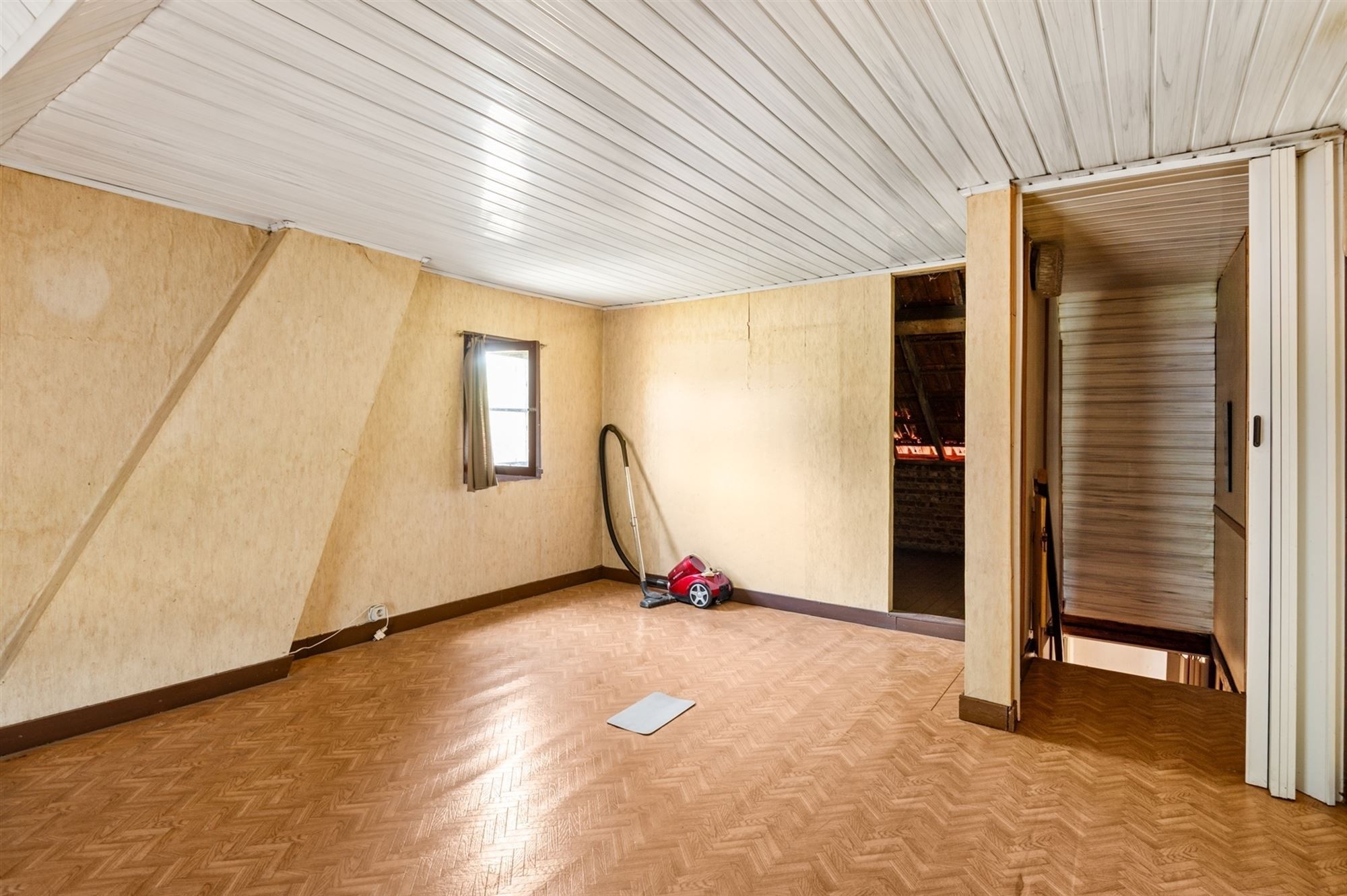 Te renoveren woning, gelegen aan de Dijle te Bonheiden. foto 8