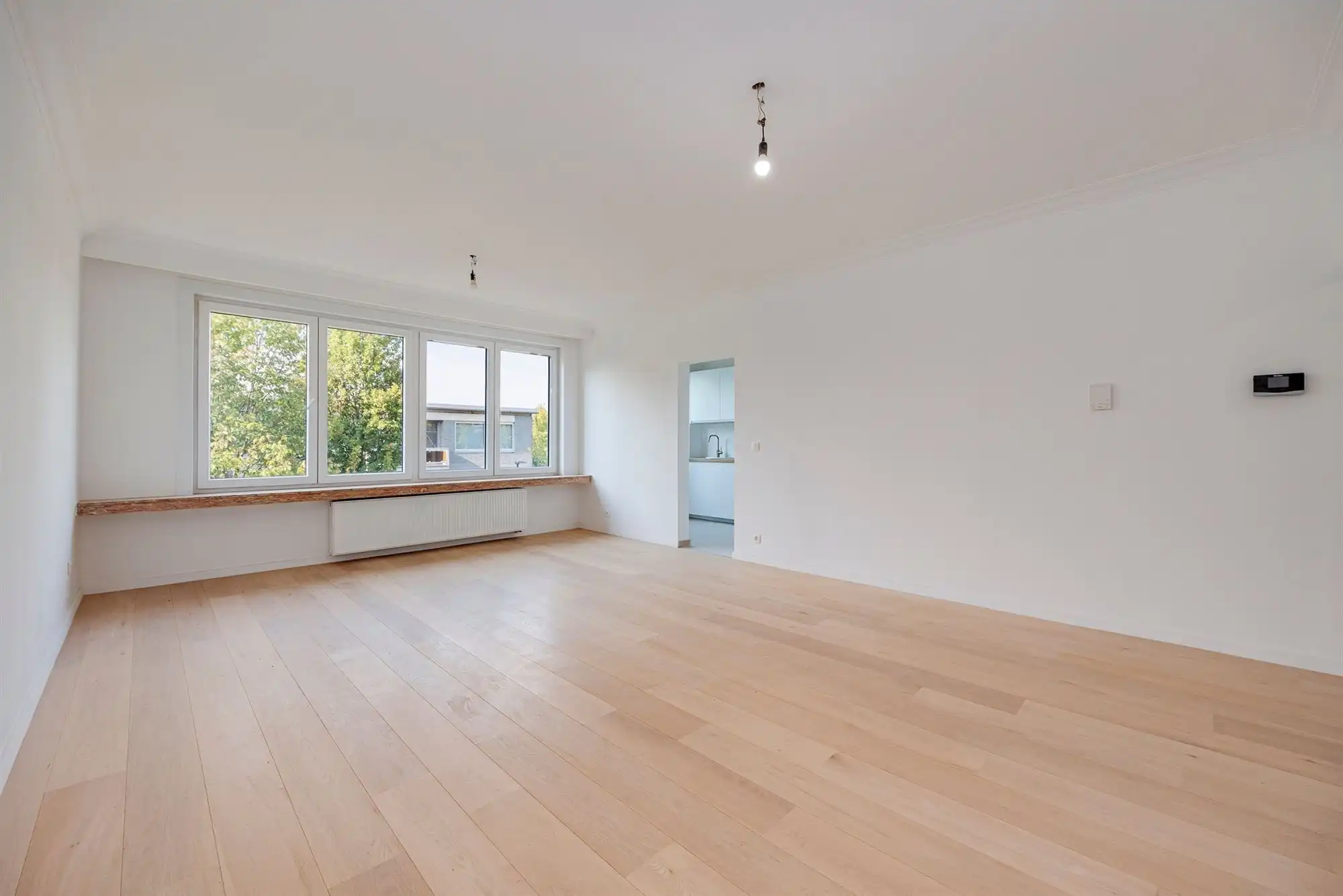 Instapklaar 2 slk appartement met terras te Mortsel foto 2