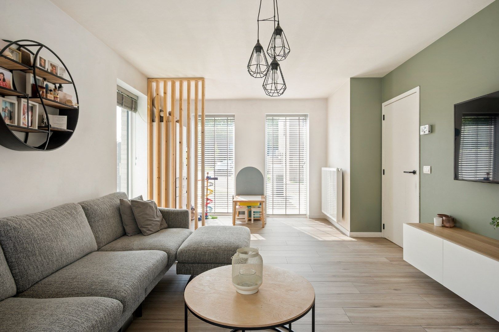 HALFOPEN NIEUWBOUWWONING MET 3 SLPKS, TUIN EN EPC LABEL A foto 5