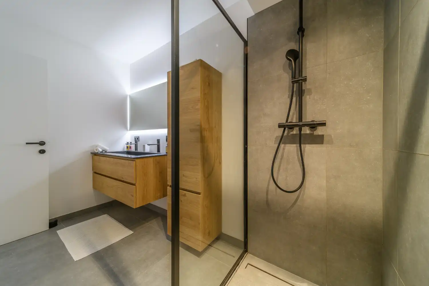Prachtig gerenoveerd 2 slpk- appartement in centrum Koksijde foto 15