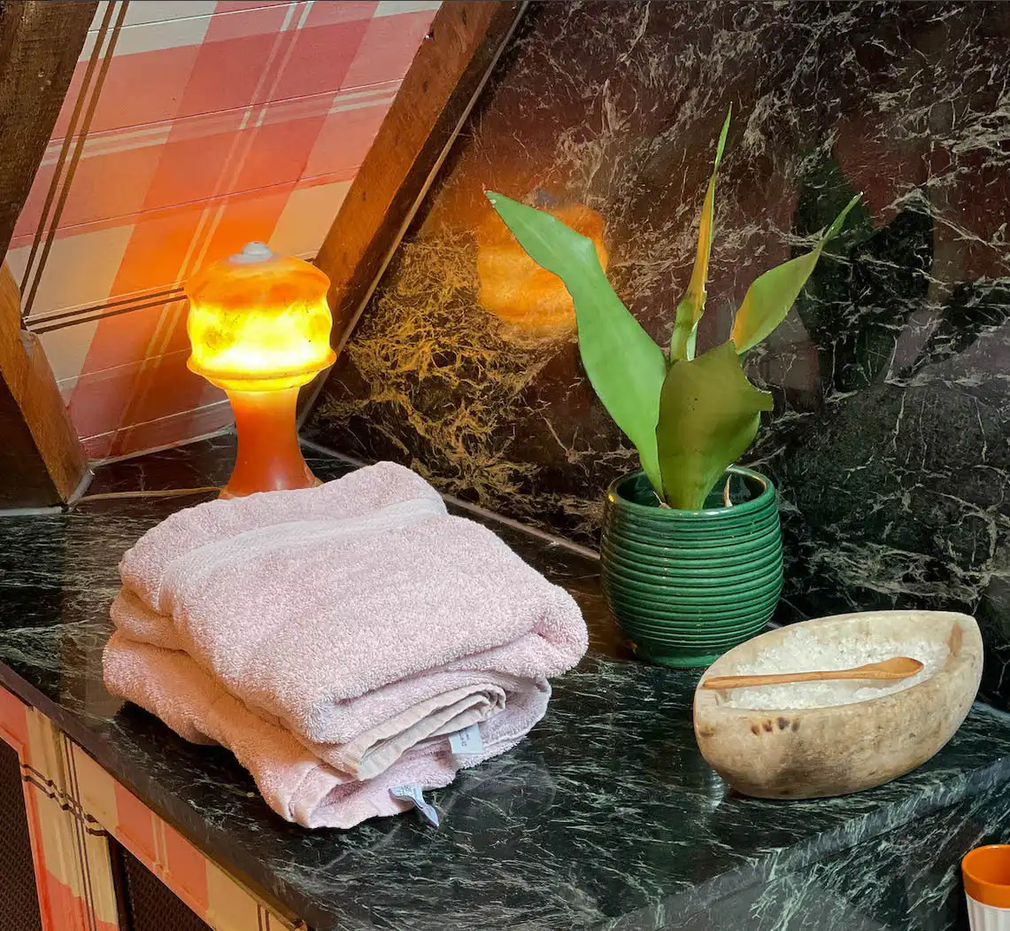 sfeervol laatmiddeleeuws Brugs huis nabij het Astridpark foto 24