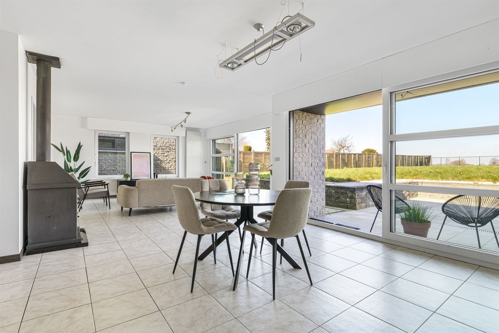 Unieke eigendom met 2 woonentiteiten & tal van mogelijkheden foto 6