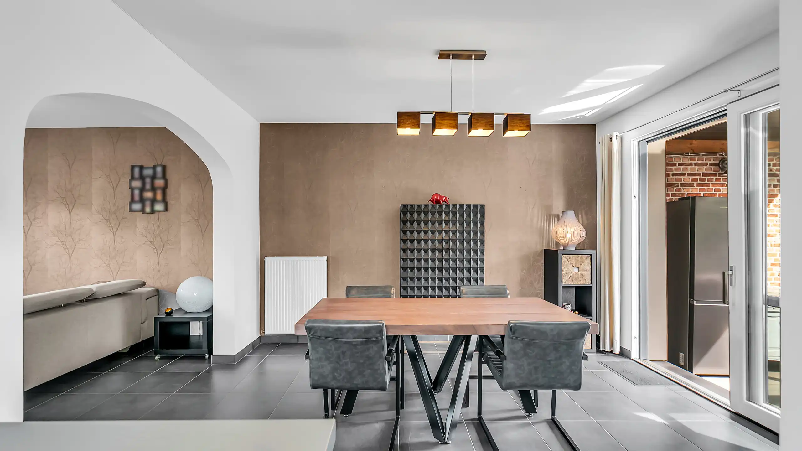 Unieke combinatie van wonen, ondernemen en investeren. foto 9