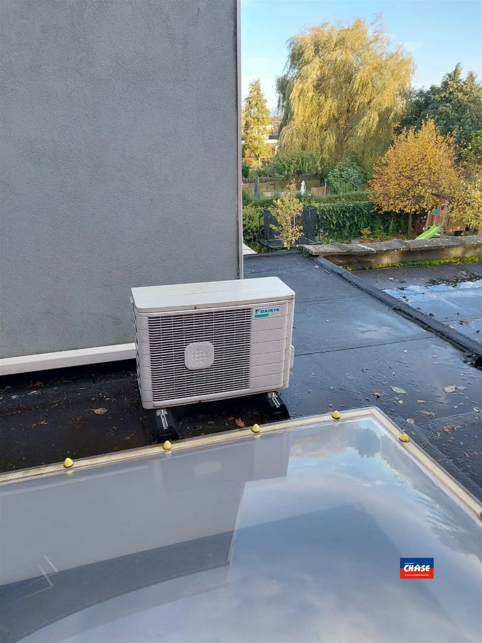 Instapklare bel-étage met 2 slpks, garage en tuin foto 12