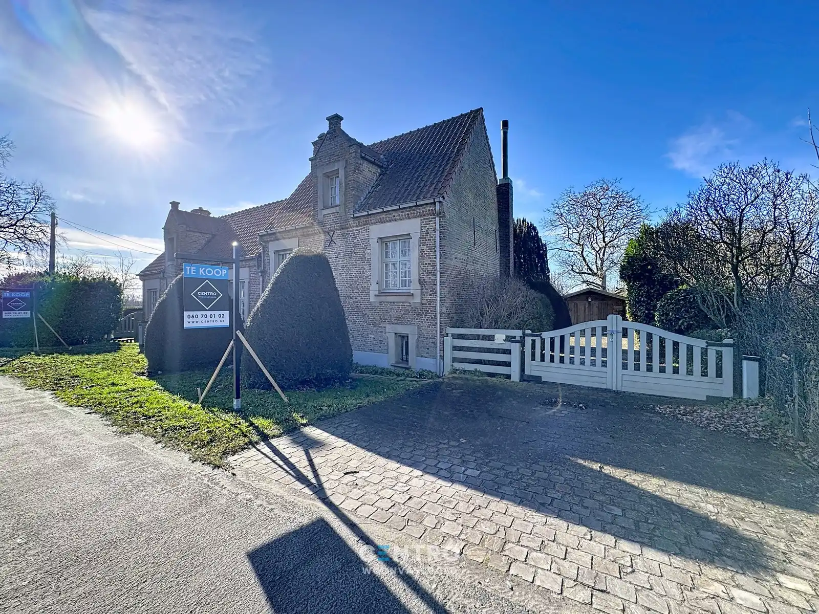 Uiterst CHARMANTE woning aan INTERESSANTE prijs te Brugge! foto 2