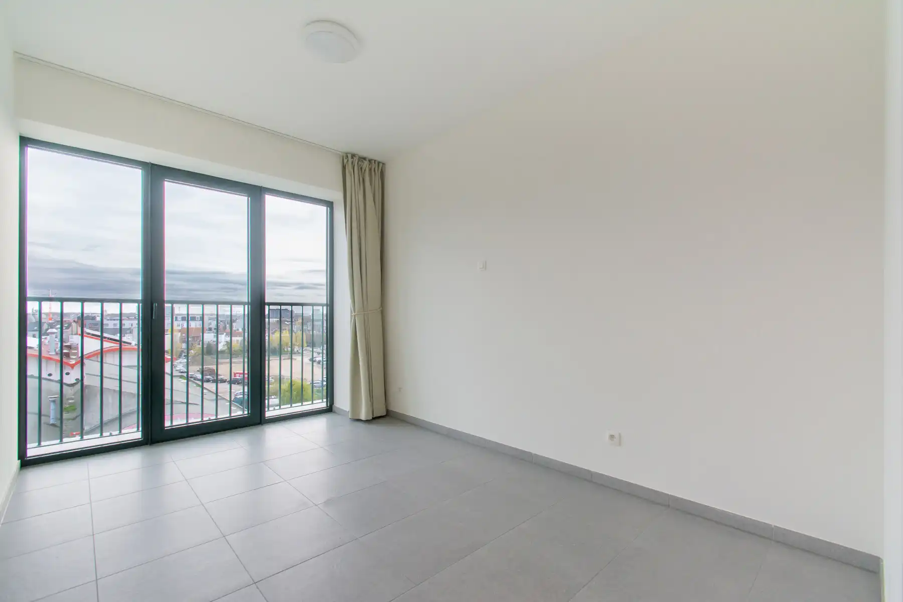 Lichtrijk nieuwbouwappartement met 2 slaapkamers en terras foto 8