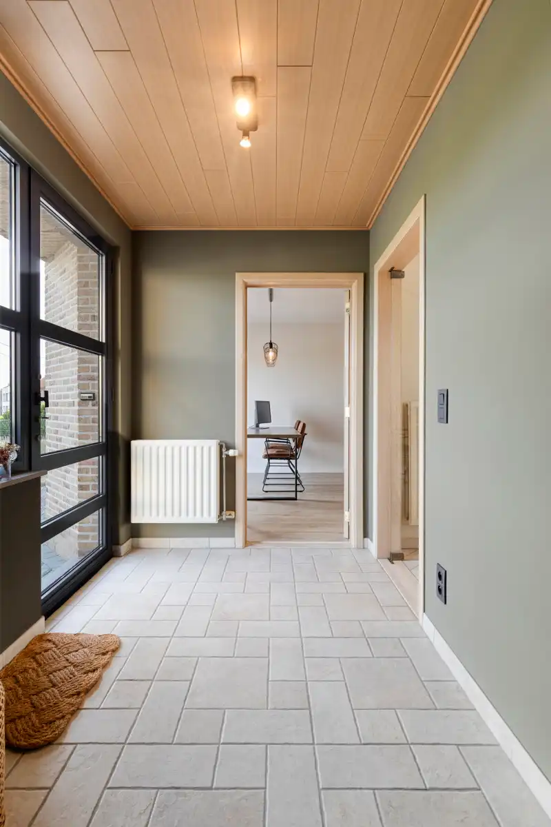 Instapklare woning met 3 slpk en ruime garage op toplocatie foto 4