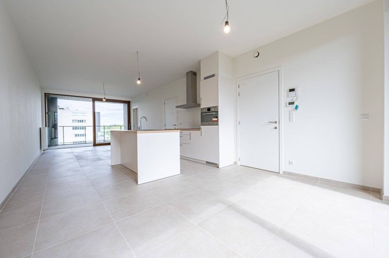 ! LAATSTE KANS AANKOOP 6% BTW ! Instapklaar 2 slaapkamerappartement in residentie DAC'ART Izegem. foto 6