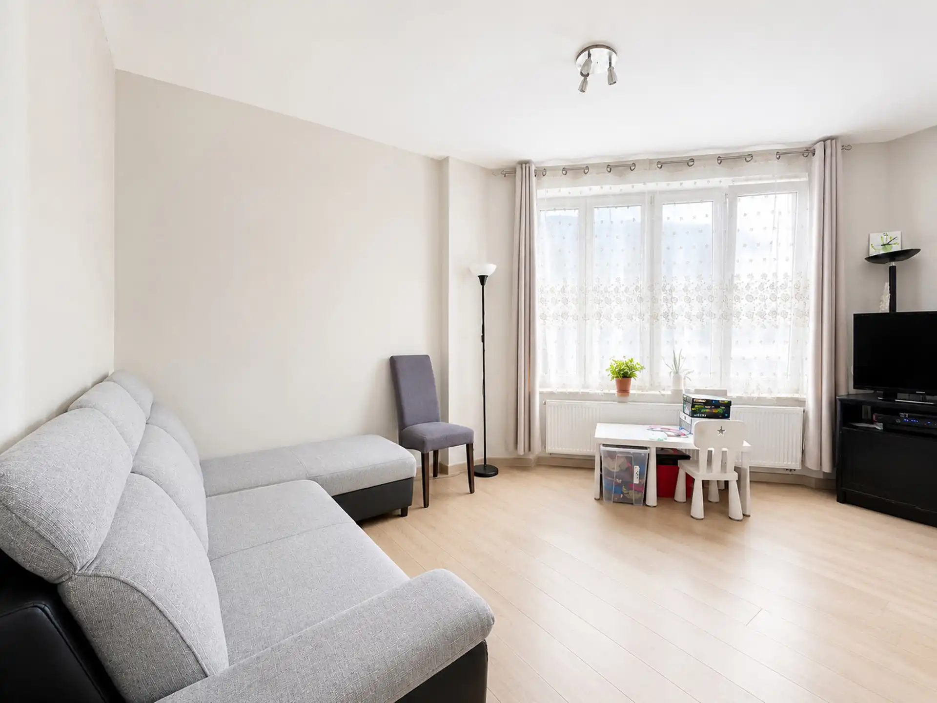 Appartement te huur foto 2