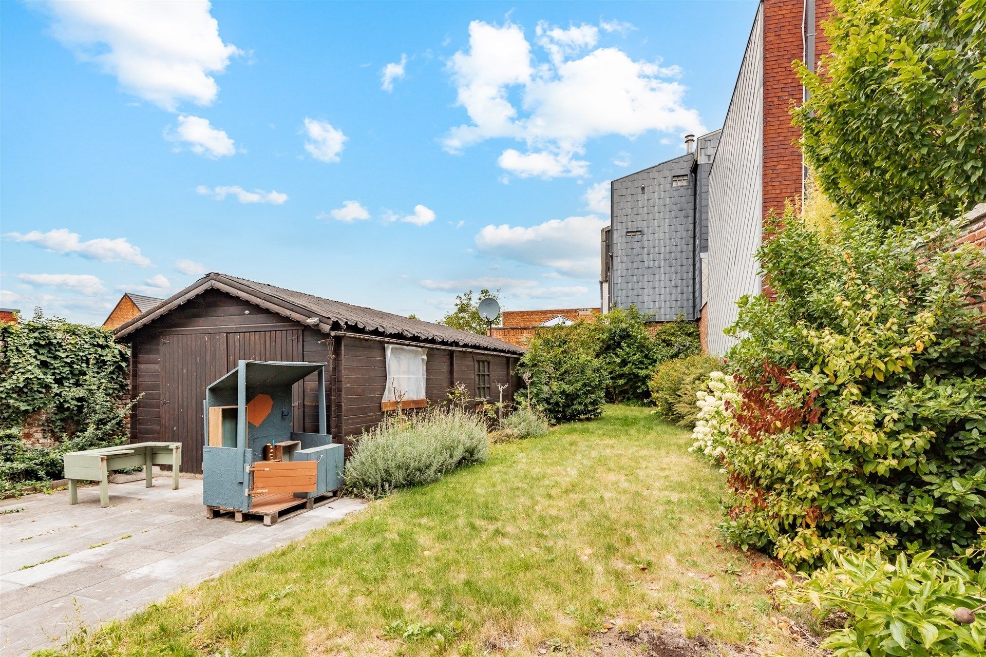 Te renoveren dubbelwoning met veel potentieel foto 24