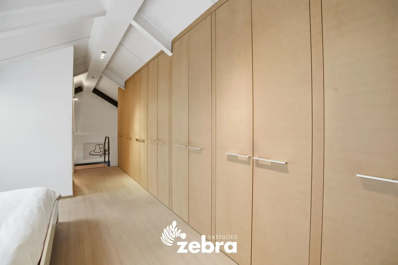 Unieke woning nabij het centrum van Meulebeke! foto 21