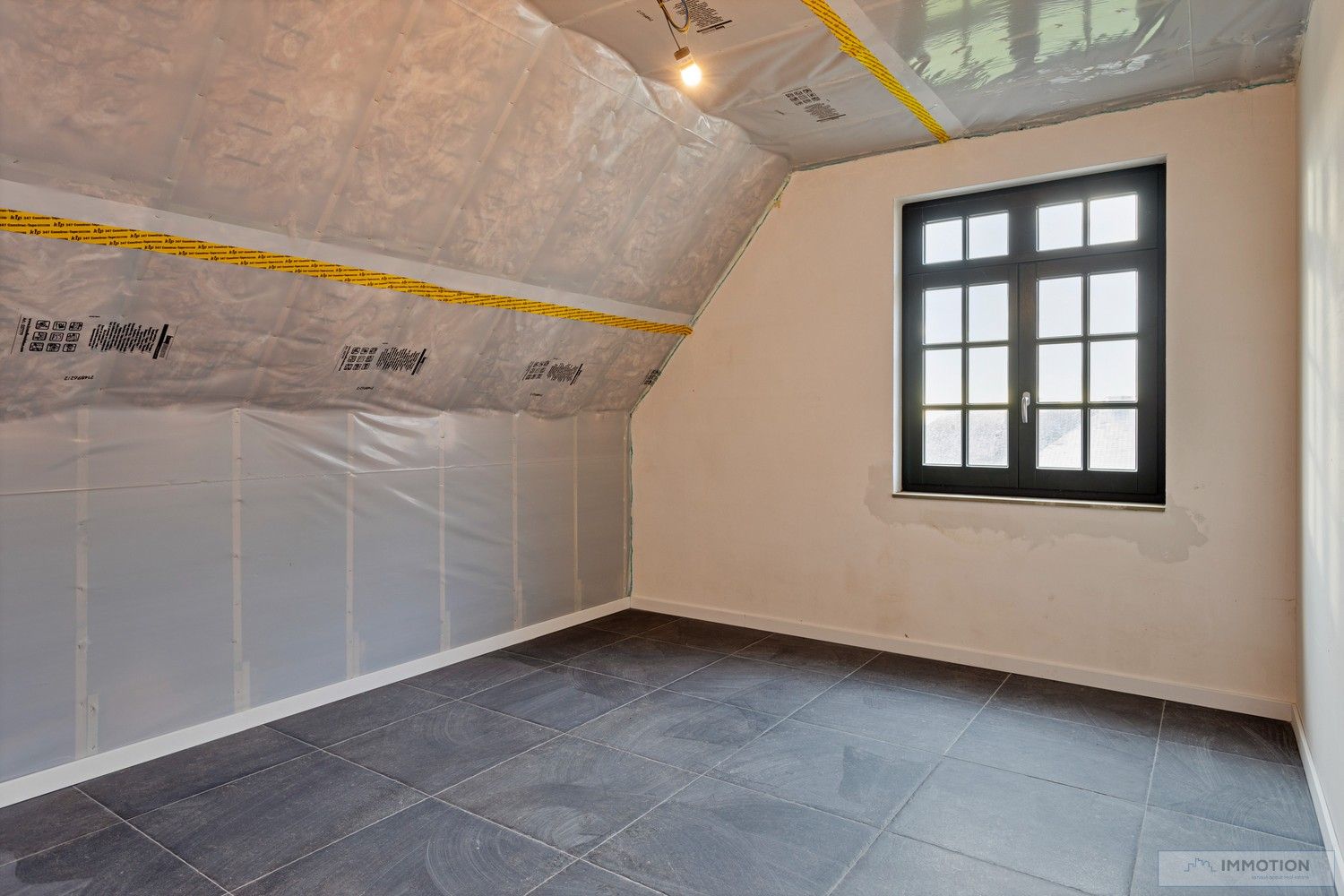 Grote nieuwbouwwoning met 4 slaapkamers foto 15