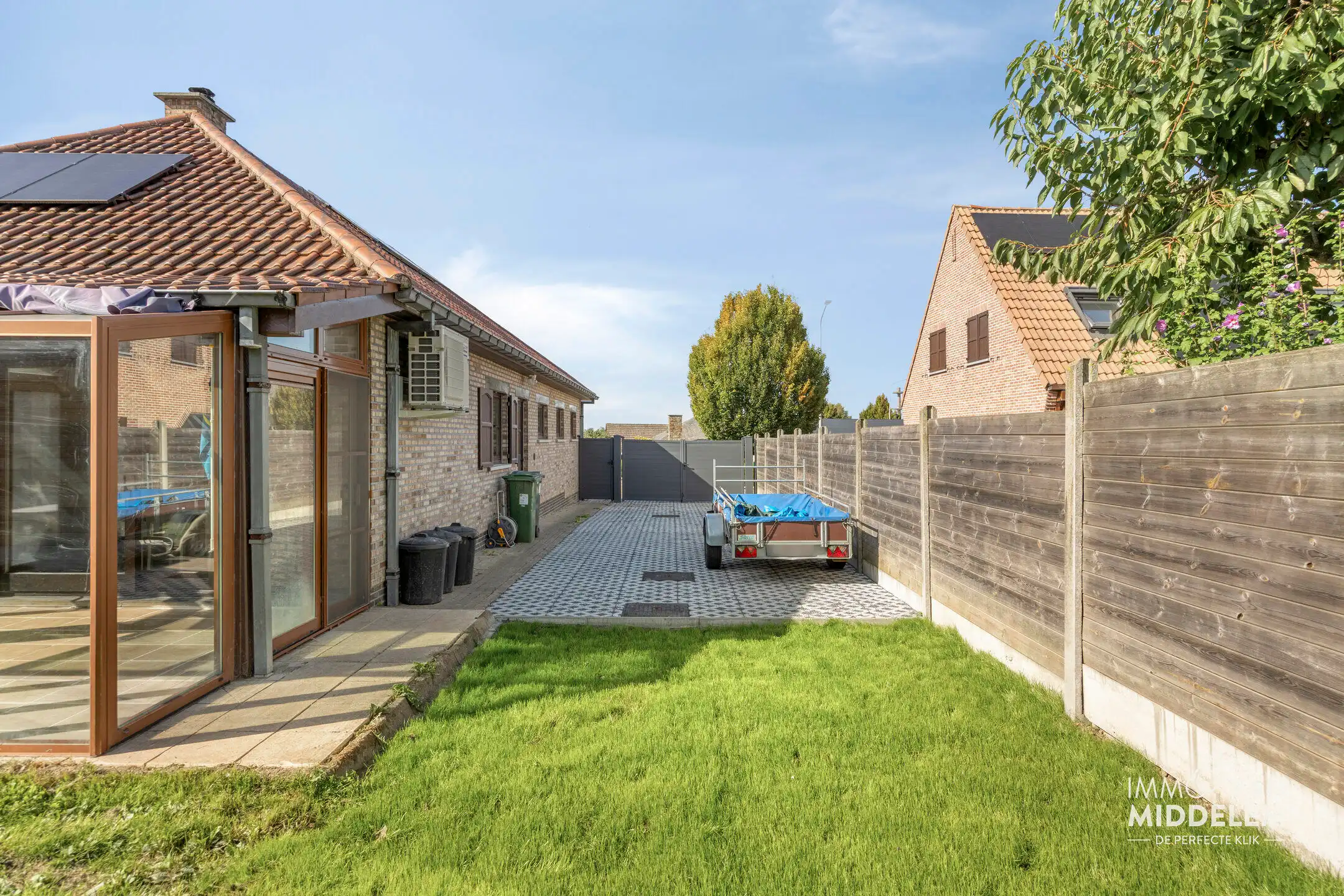 CHARMANTE BUNGALOW MET 3 SLAAPKAMERS IN RUSTIGE WOONWIJK foto 17