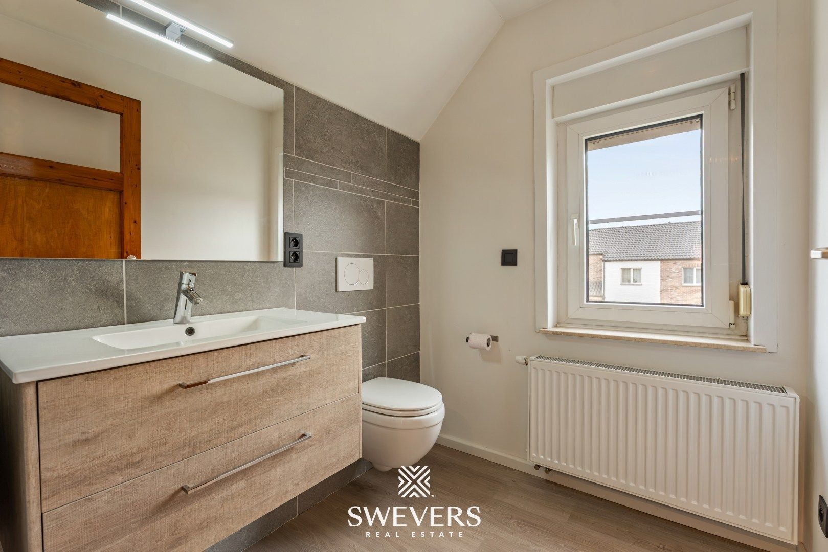 Gerenoveerde gezinswoning (EPC-label A) op zonovergoten perceel van 6a60 in doodlopende straat in Houthalen-Helchteren foto 19