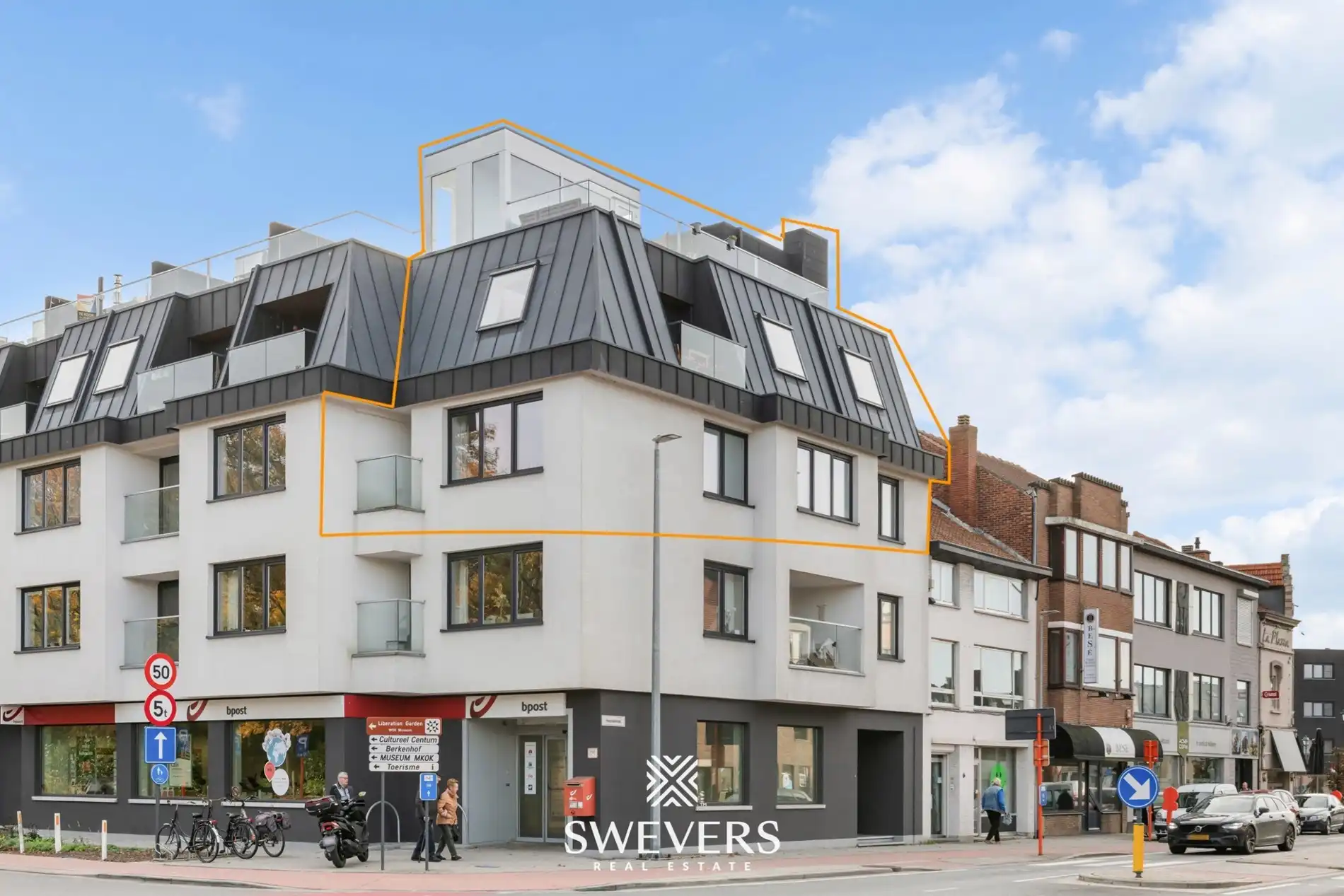 Ruim appartement (125m²) met 3 slpk in hartje Leopoldsburg foto 32