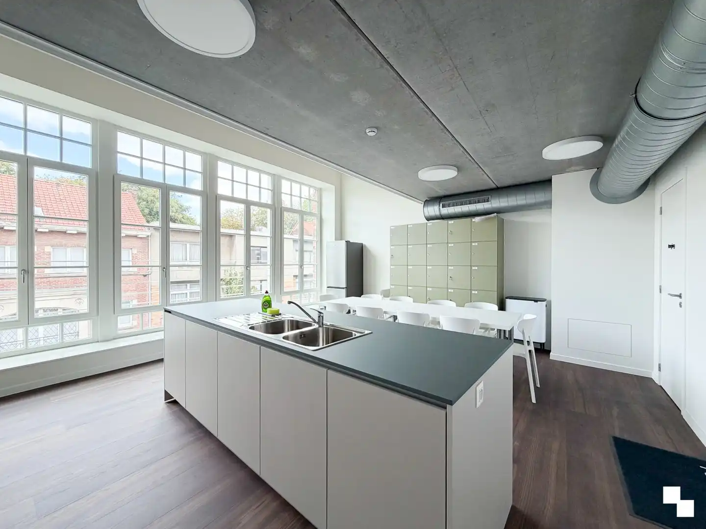 Uniek studentenkot in Residentie Juul – wonen in een stukje Kortrijkse geschiedenis foto 7