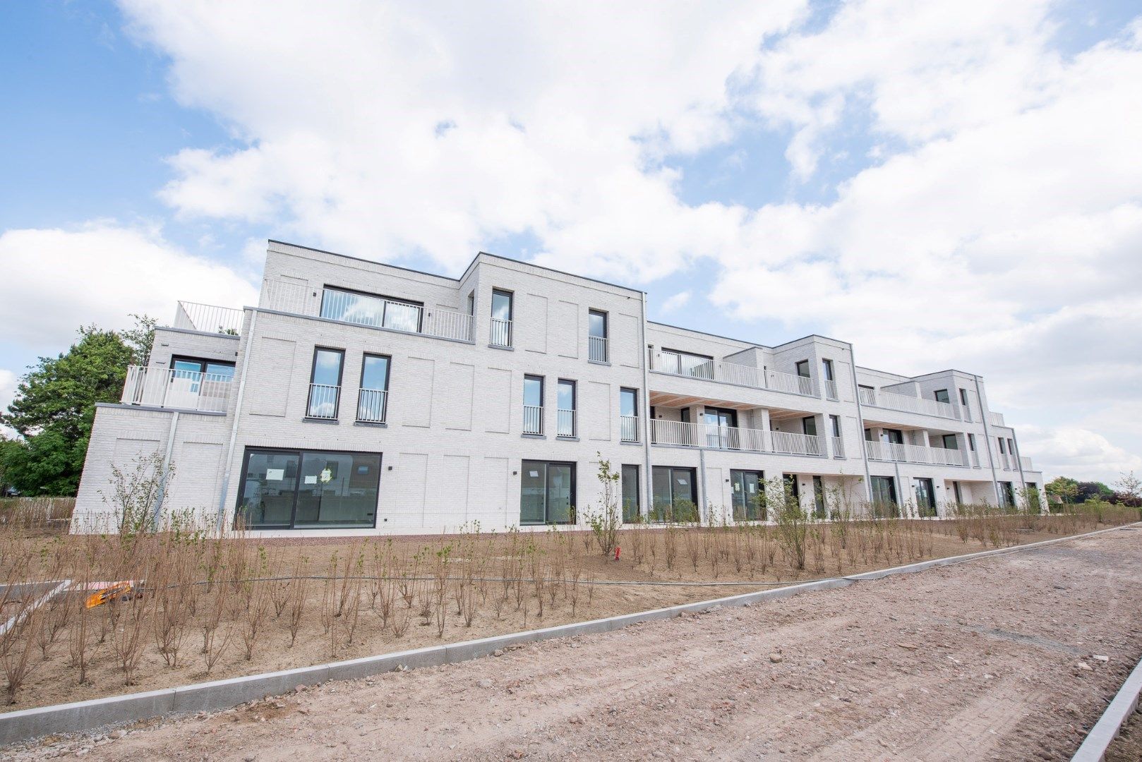 Mooi nieuwbouwappartement met terrassen voor- en achteraan foto 19