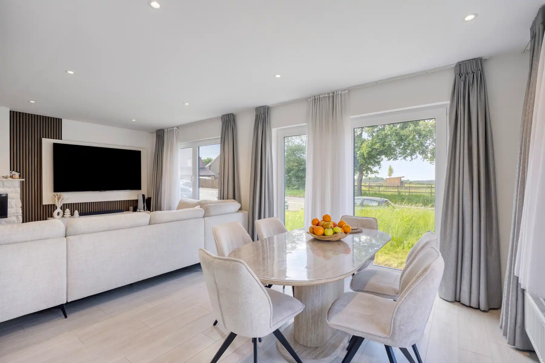 Gerenoveerde driegevelwoning nabij Halle foto 3