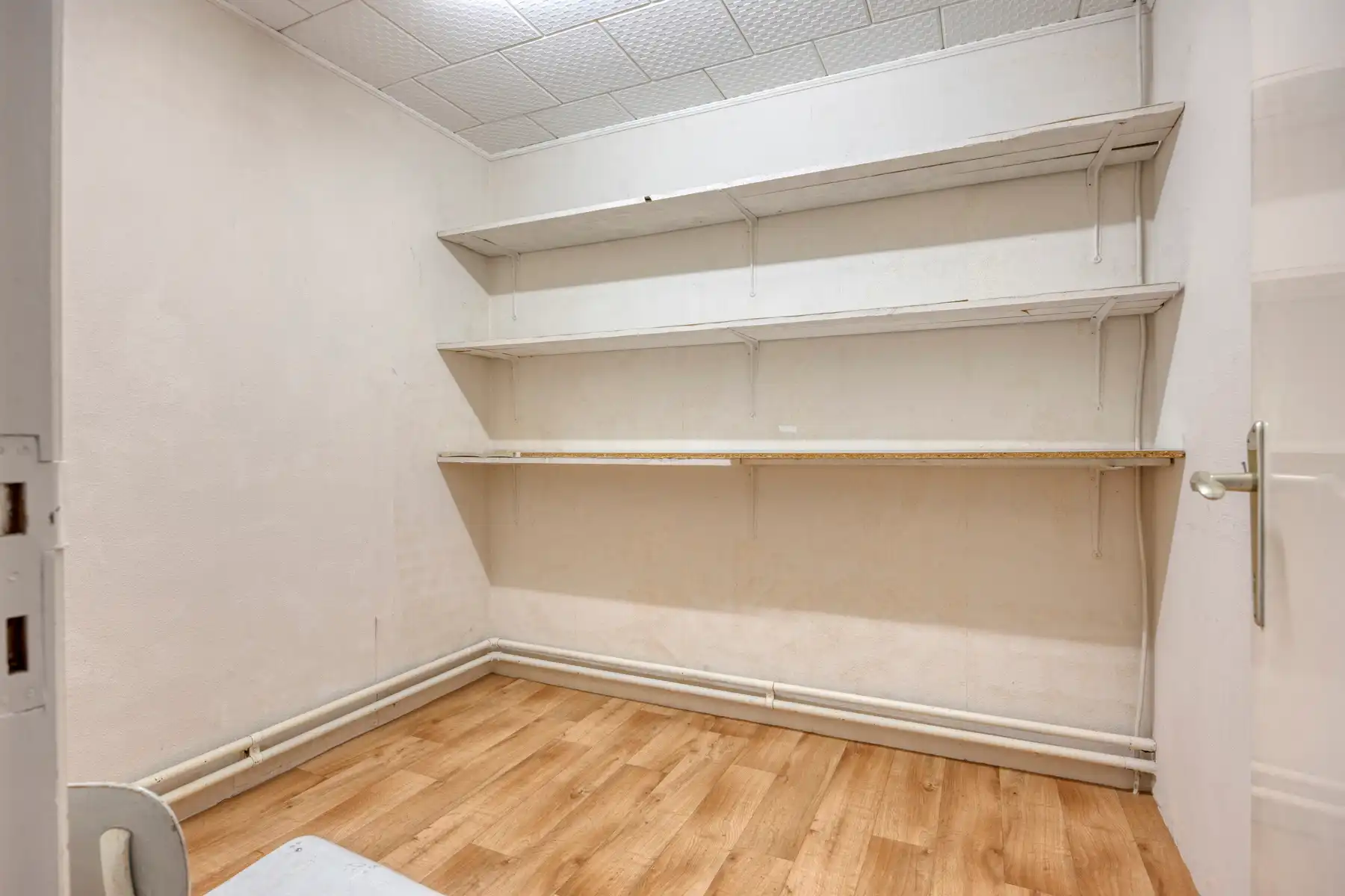Woning met renovatiepotentieel in het centrum van Hechtel! foto 18