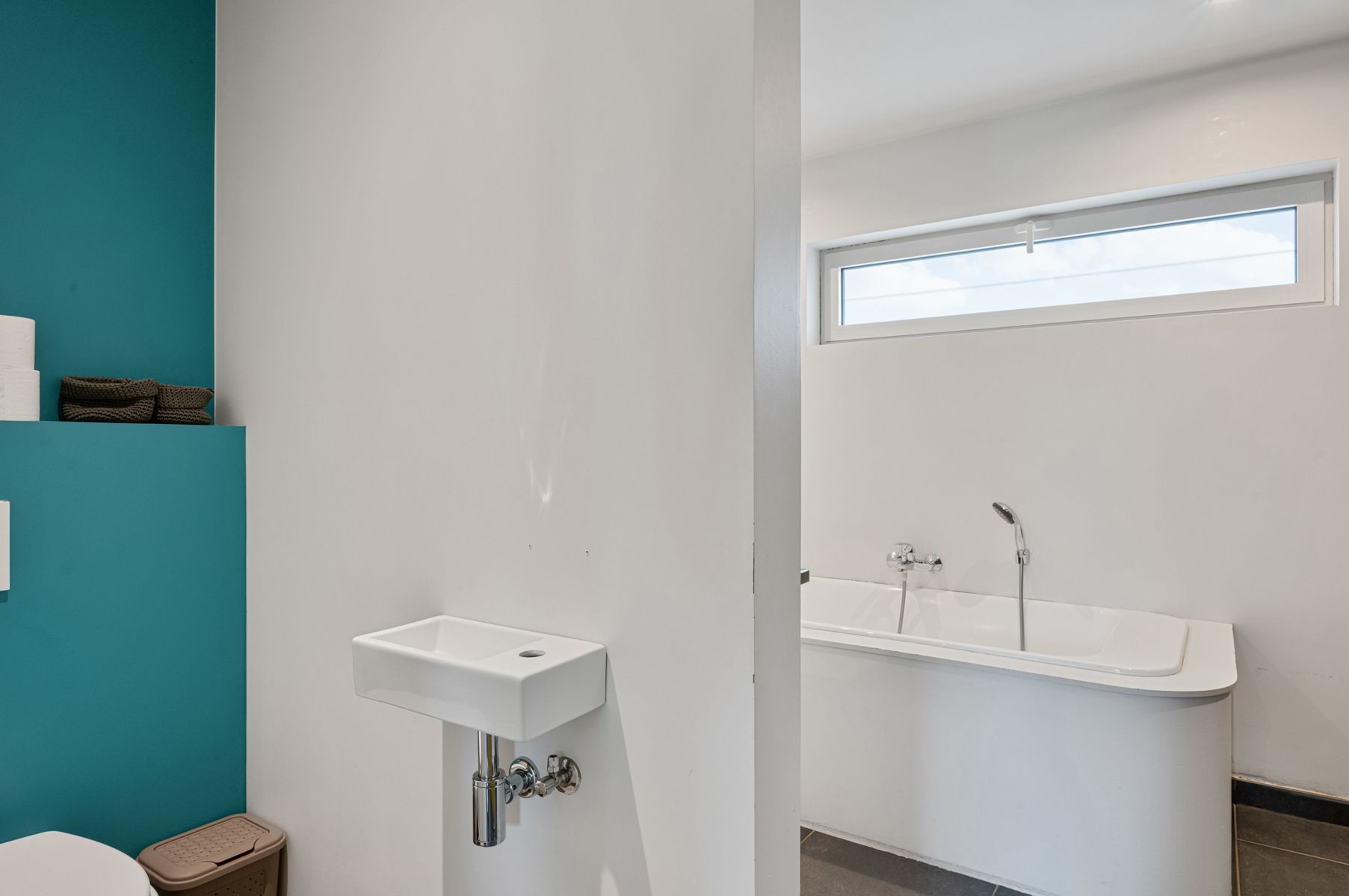 INSTAPKLARE GEZELLIGE GEZINWONING 3SLPKS, TUIN EN GARAGE! foto 11