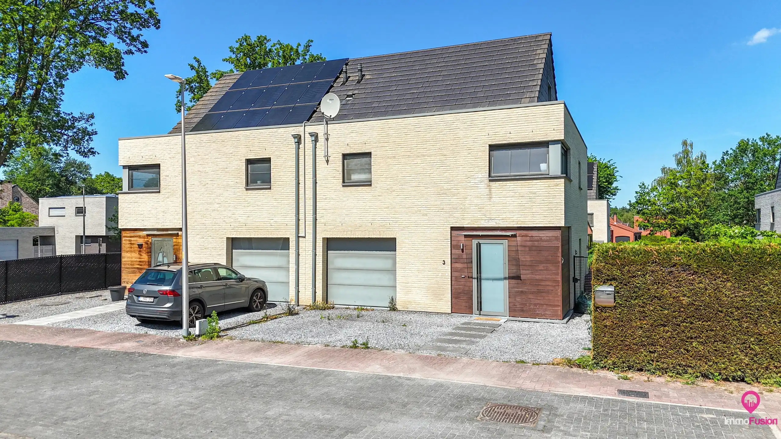Nieuwbouwwoning met 4 slaapkamers, tuin en garage te Genk! foto {{pictureIndex}}
