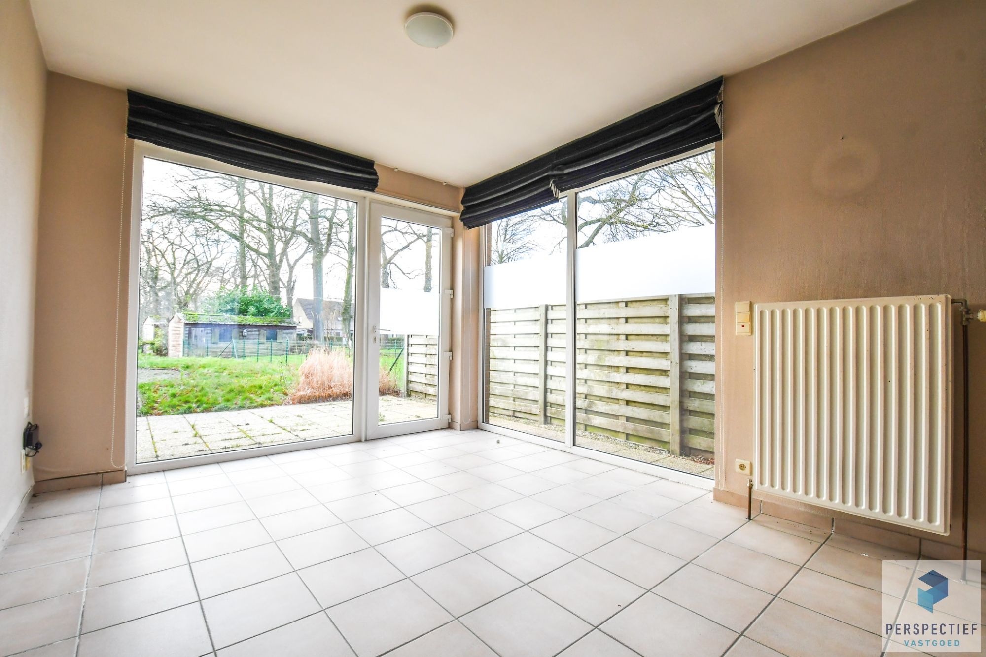 Verrassend ruime woning met tuin en garage foto 6