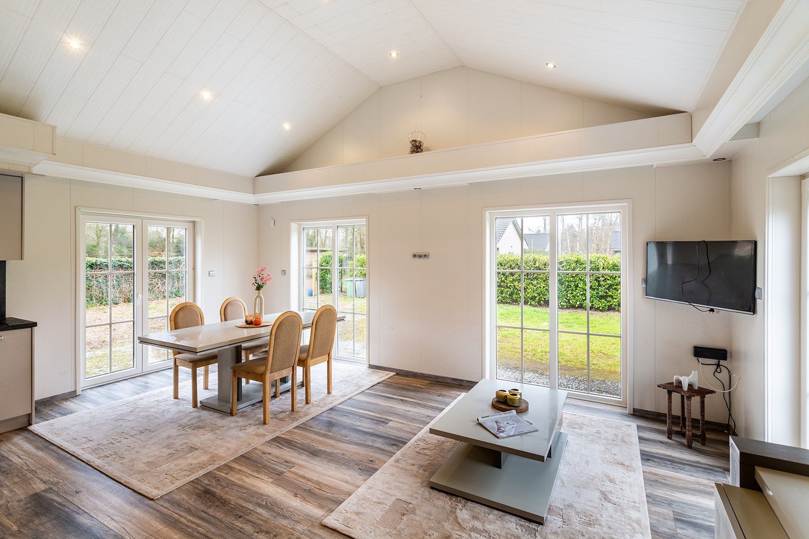 Woning op een rustige ligging foto 6