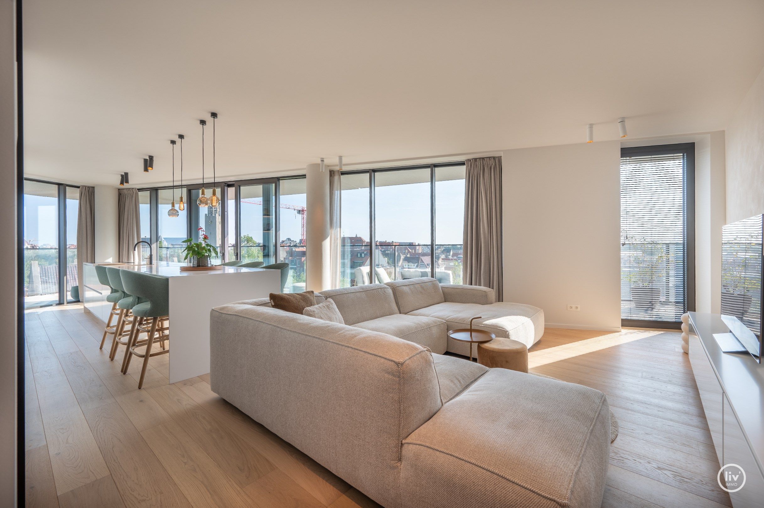 Uniek nieuwbouw appartement met 3 volwaardige slaapkamers genietend van unieke zichten gelegen in de exclusieve residentie "The Tower foto 1