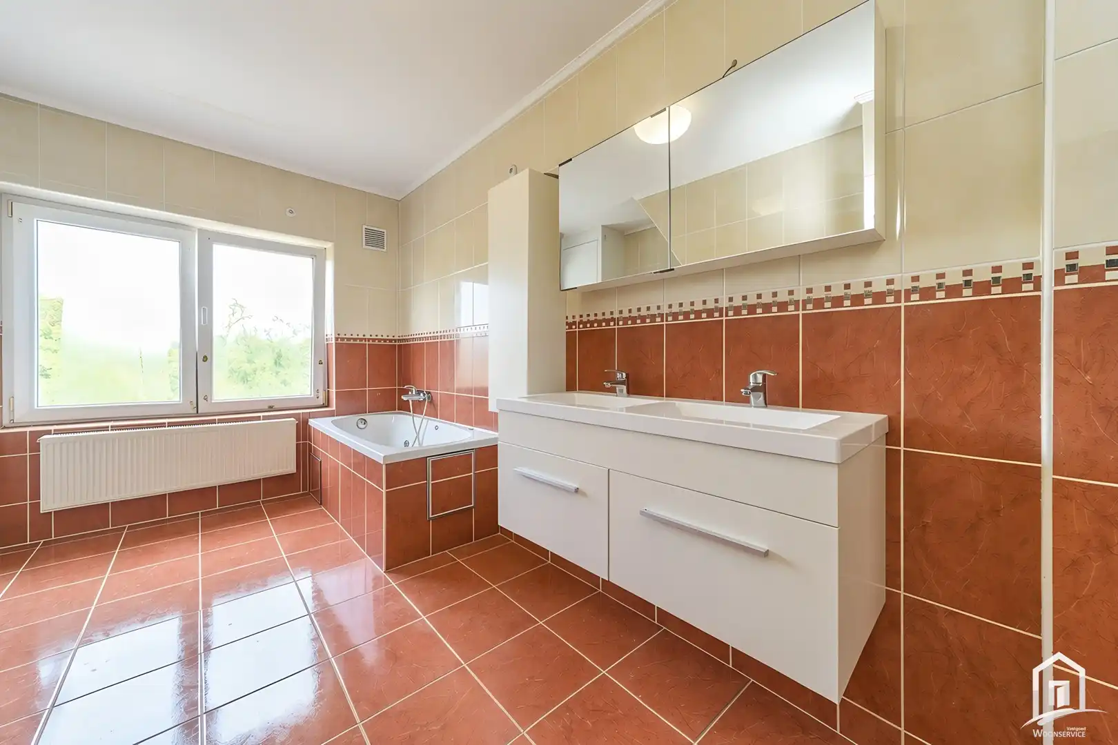 Energiezuinige gezinswoning met 4 slaapkamers, garage en ruime tuin foto 14