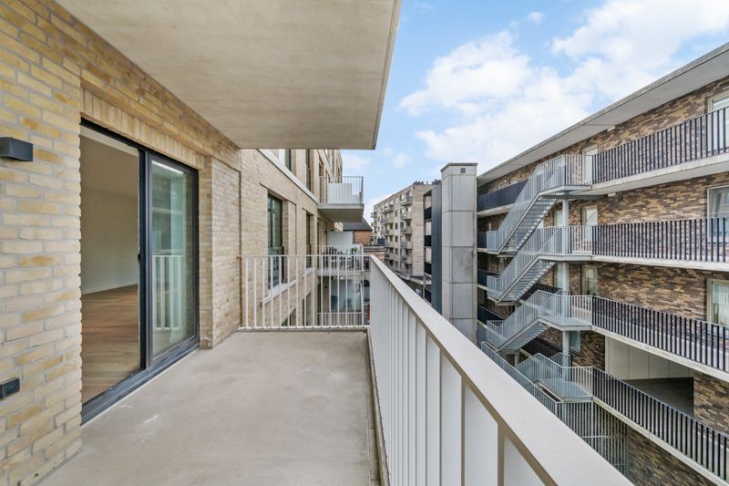 Modern nieuwbouwappartement te koop in Roeselare met gunstige oriëntatie foto 3
