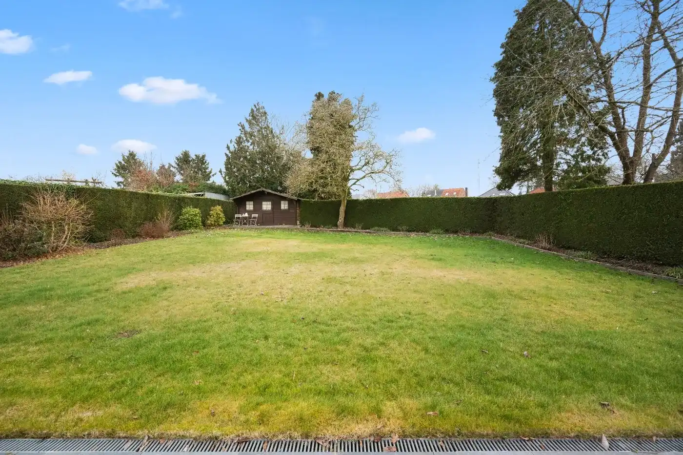 Instapklare woning met handelspand op een goede locatie foto 30